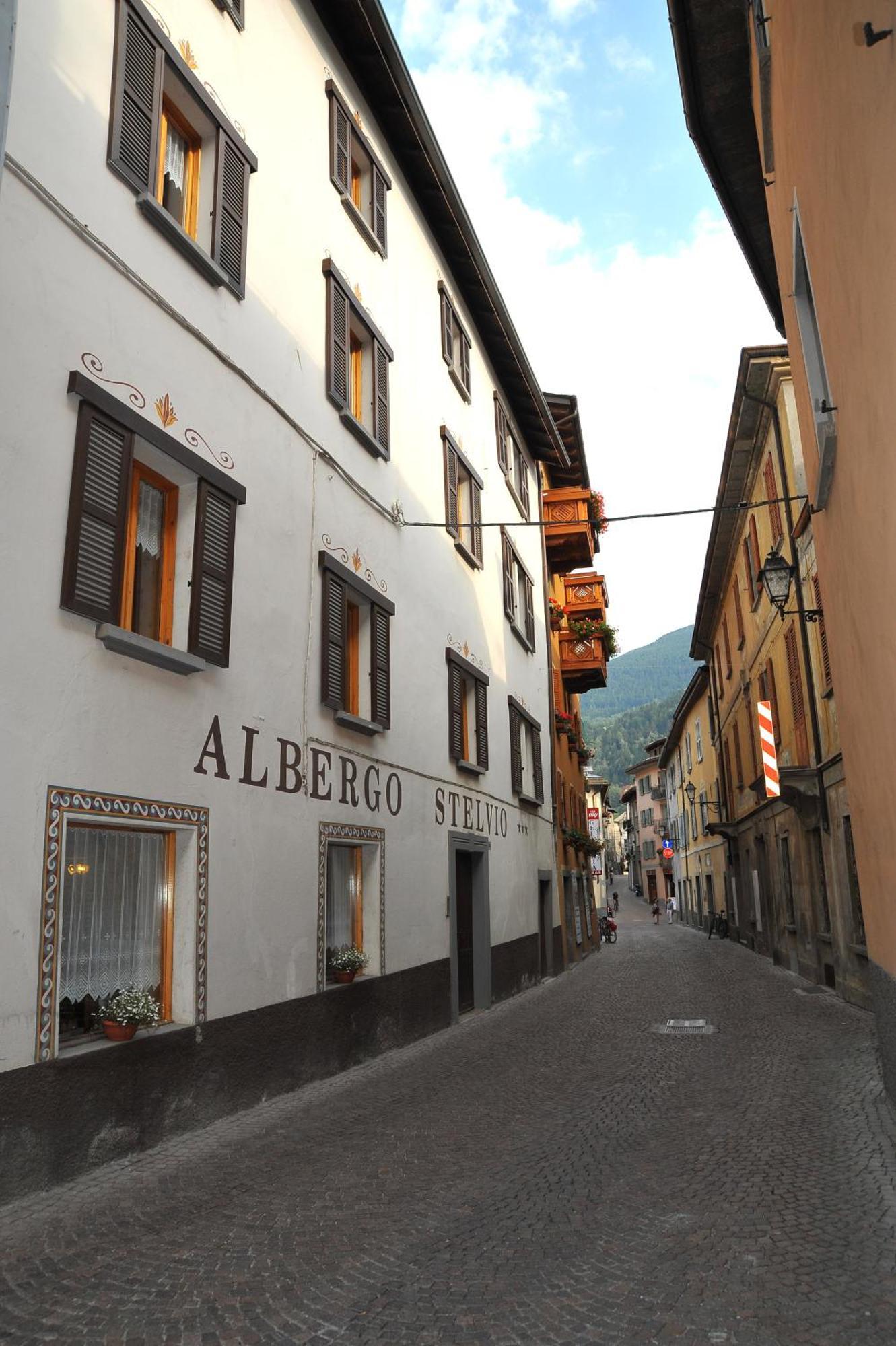 Albergo Stelvio Bormio Exteriör bild
