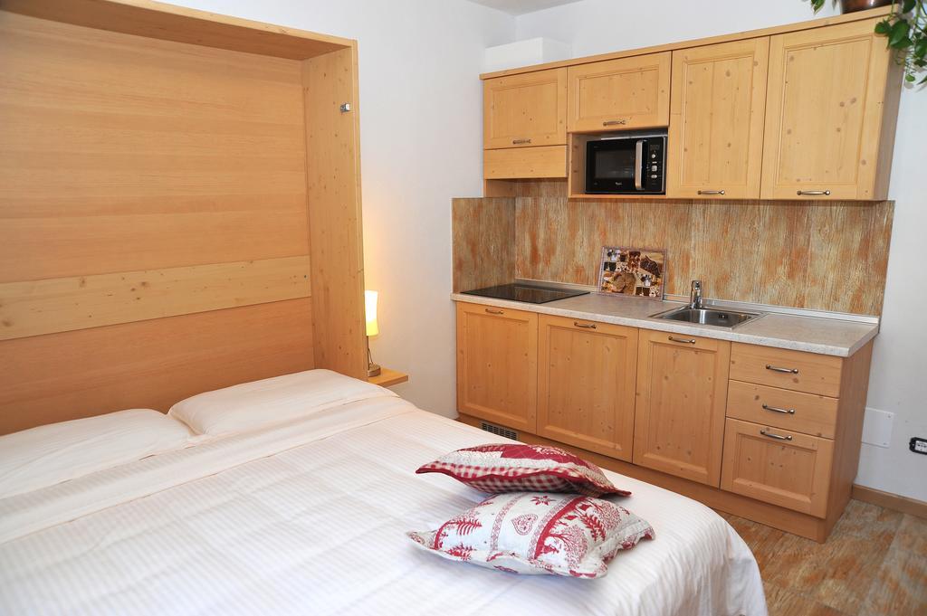 Albergo Stelvio Bormio Exteriör bild