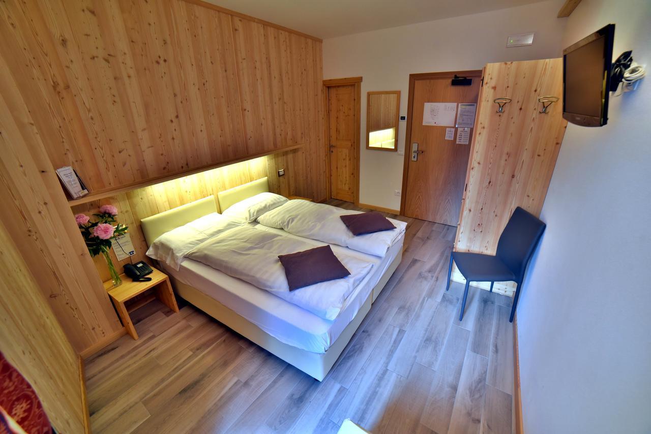 Albergo Stelvio Bormio Exteriör bild