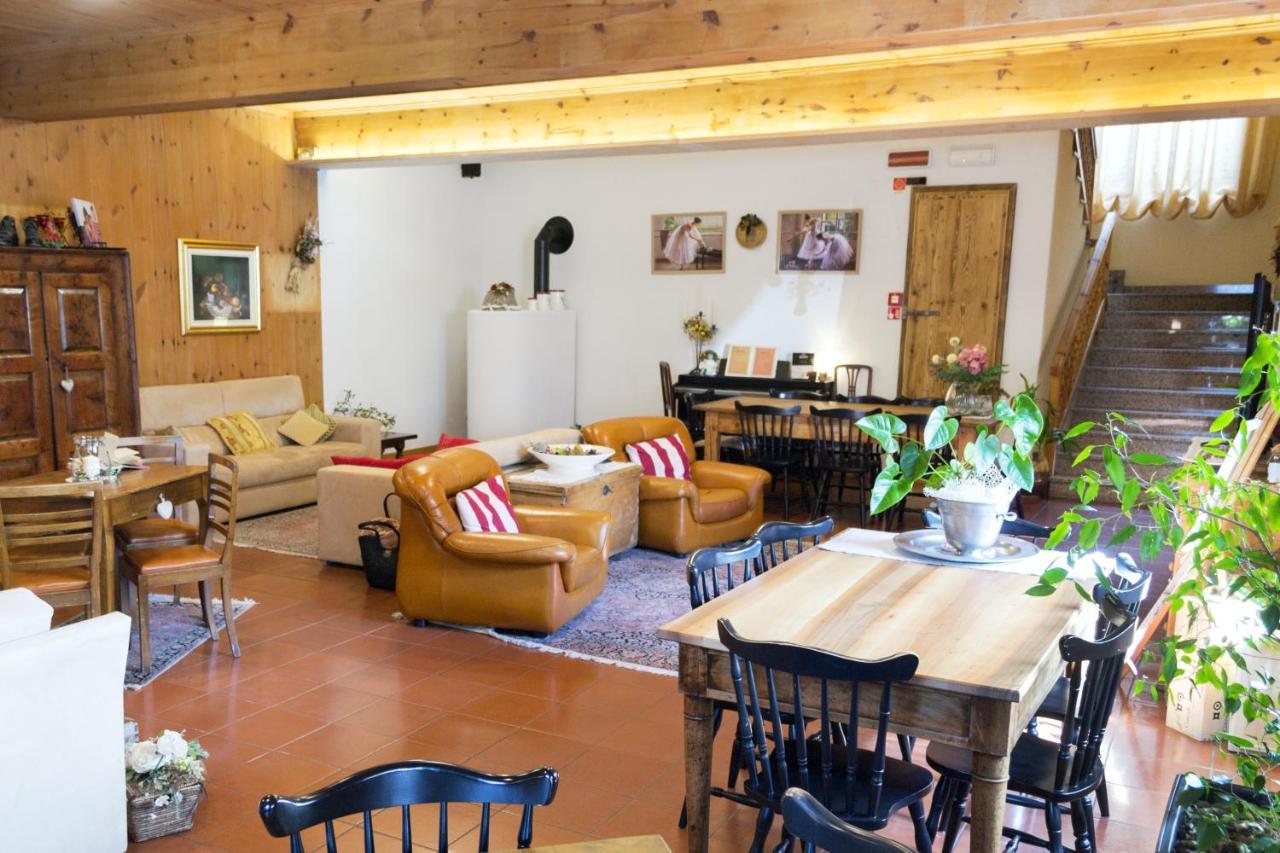 Albergo Stelvio Bormio Exteriör bild