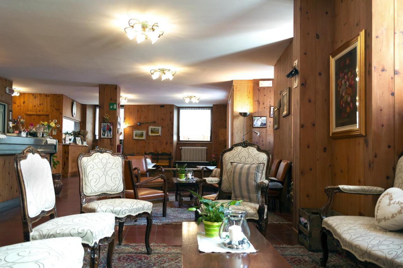 Albergo Stelvio Bormio Exteriör bild